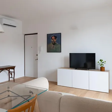 Apartmán Luminoso Trilocale Con Ampio Terrazzo - Mirable Pm Milán