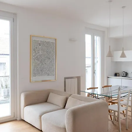 Luminoso Trilocale Con Ampio Terrazzo - Mirable Pm * Mediolan