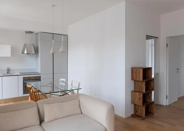 Luminoso Trilocale Con Ampio Terrazzo - Mirable Pm * Milán